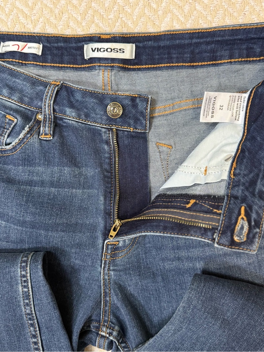 Vigoss Jagger Mid Rise Bootcut Jeans 32 P01957A Classic Wash - Picture 5 of 14